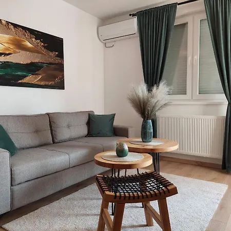 Nota Istocno Sarajevo 公寓 Lukavica